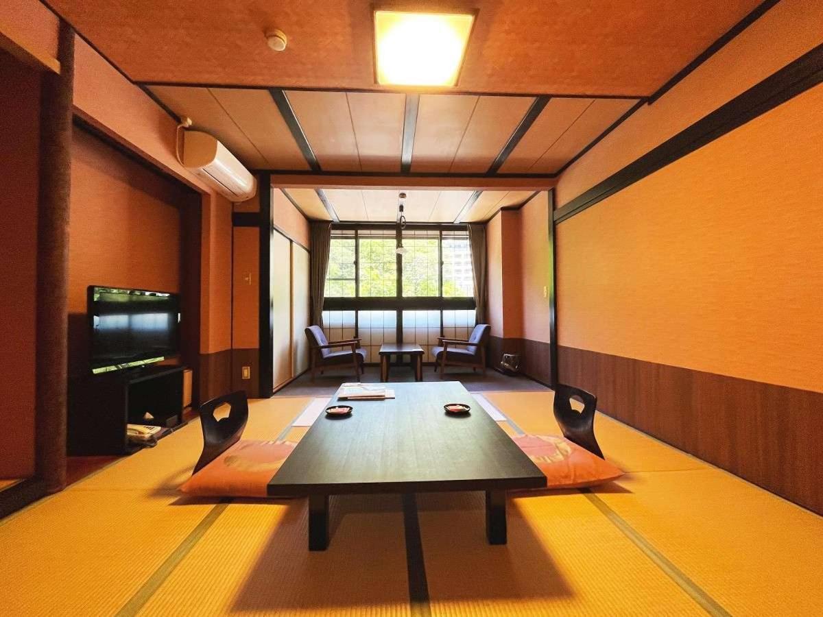 Kutsurogijyuku Shintaki Hotel Aizuwakamatsu Luaran gambar